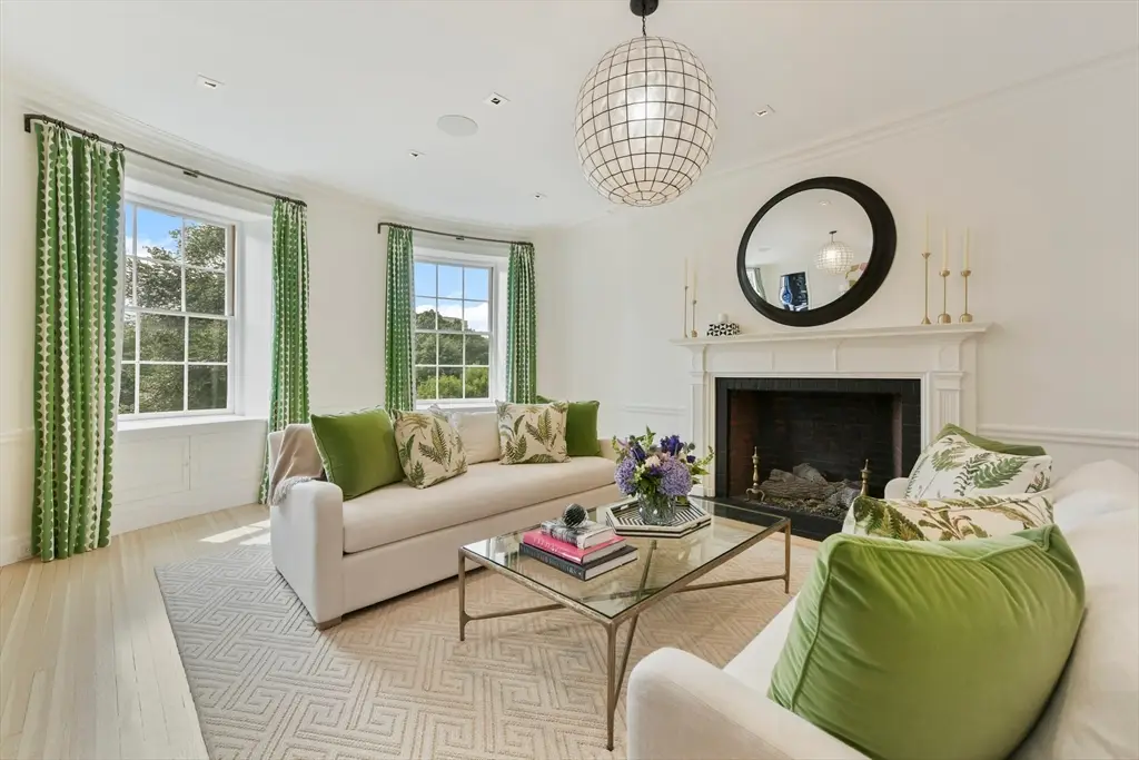 62 Beacon #3, Boston, MA 02108 - #1