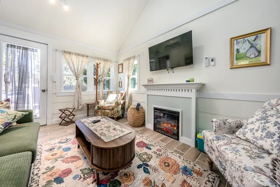 17 Ploughed Neck Rd, East Sandwich, MA 02537 - #3