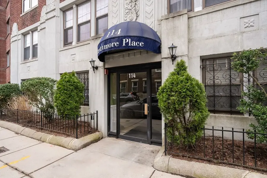 114 Strathmore Rd #404, Boston, MA 02135 - #2