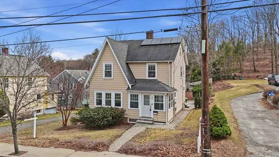 138 Pleasant St, Woburn, MA 01801 - #3