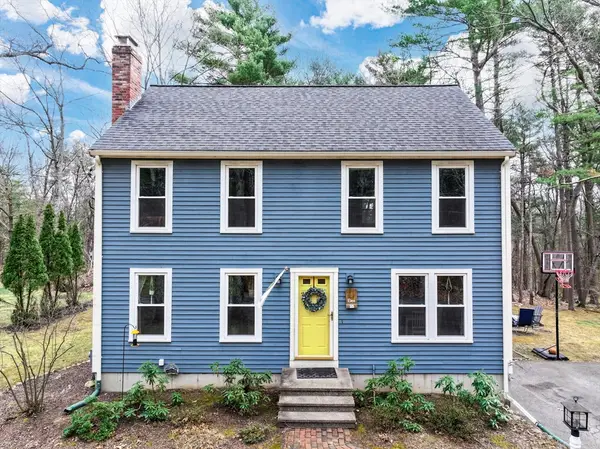 25 Short Street, Franklin, MA 02038