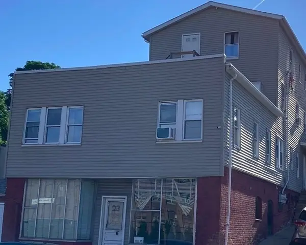 23 Suffolk St, Worcester, MA 01604