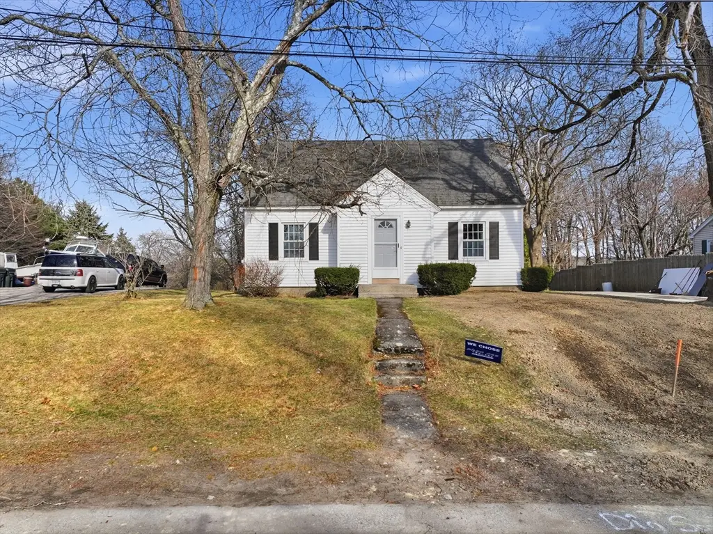 18 Carroll St, Auburn, MA 01501 - #1