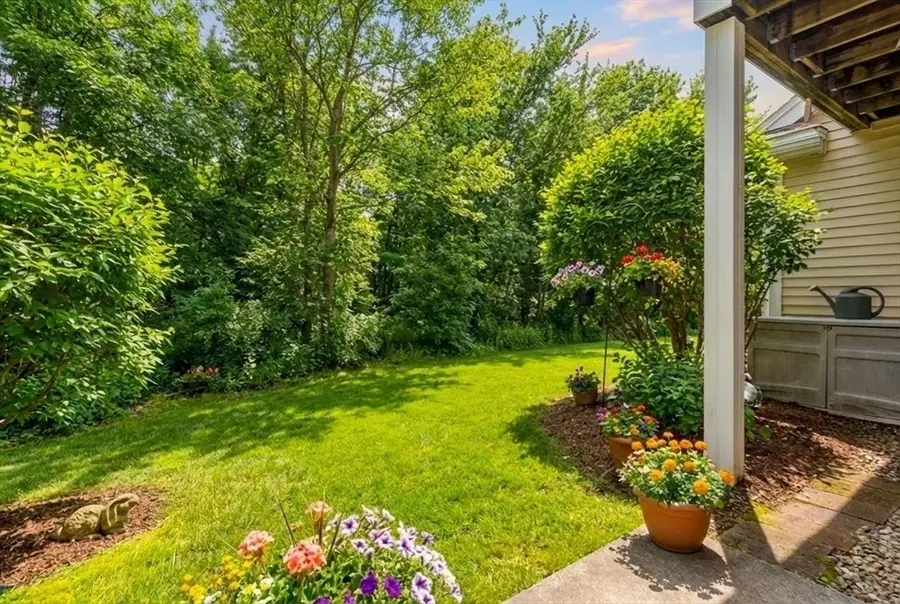 237 Salem St #2, Reading, MA 01867 - #2