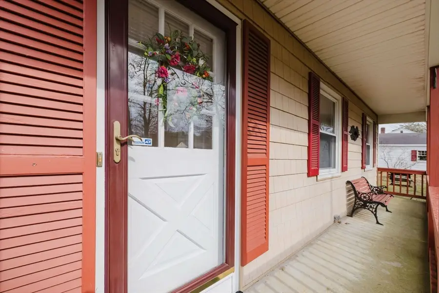 25 Acorn St, Middleboro, MA 02346 - #2