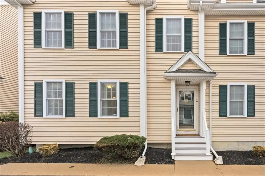 172 Dean St #16, Taunton, MA 02780 - #2