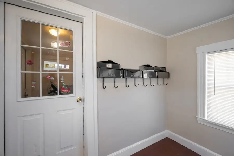 13 Giles Ave #2, Beverly, MA 01915 - #3