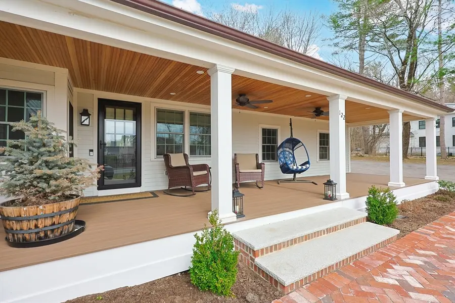 122 Great Plain Ave, Wellesley, MA 02482 - #2