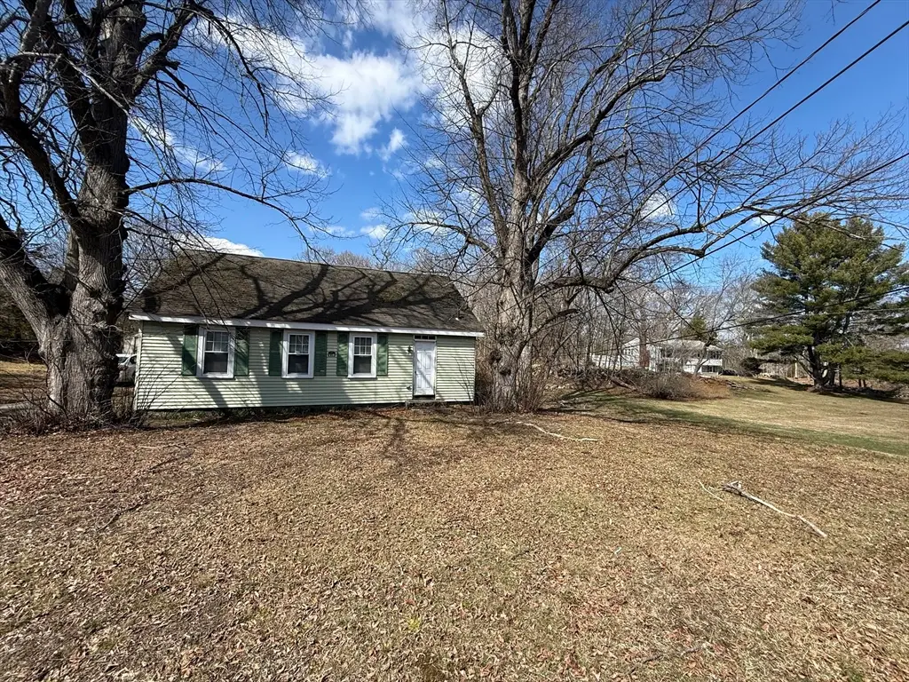 91 W Bacon St, Plainville, MA 02762 - #1