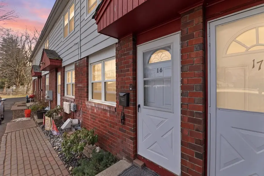 269 Chicopee St #16, Chicopee, MA 01013 - #2