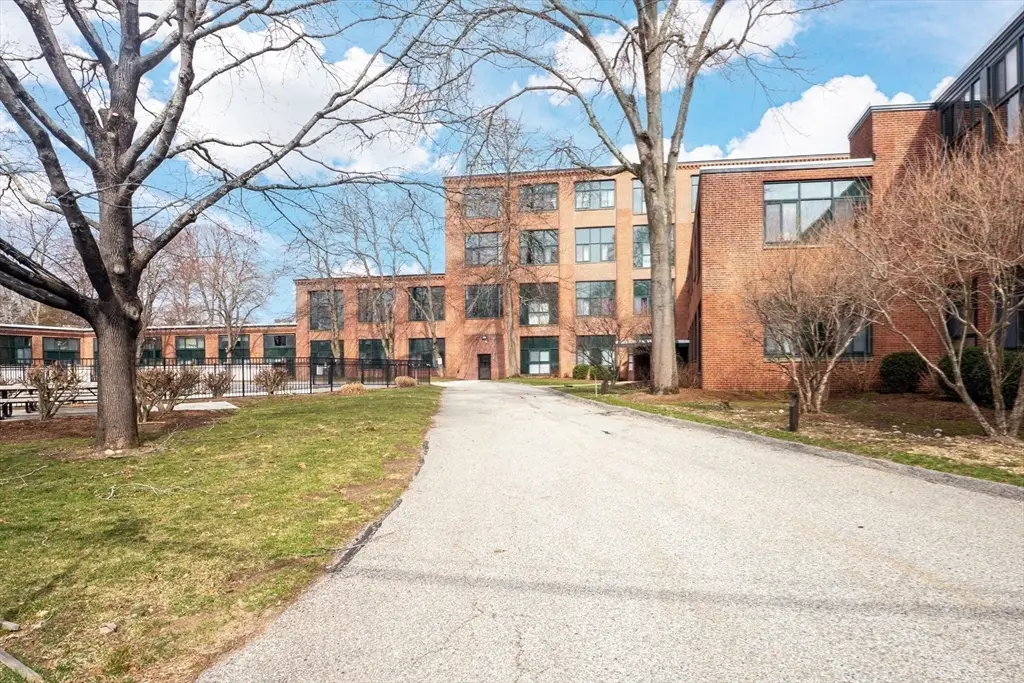 150 Rumford Ave #5, Mansfield, MA 02048 - #1