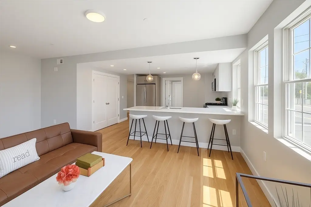 98 Prescott St #1a, Boston, MA 02128 - #1