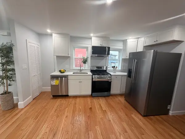 39 Howard St, Revere, MA 02151