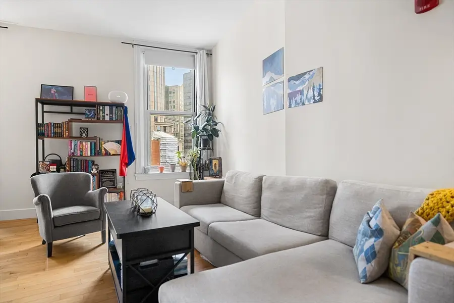 70 Lincoln St #L611, Boston, MA 02111 - #2