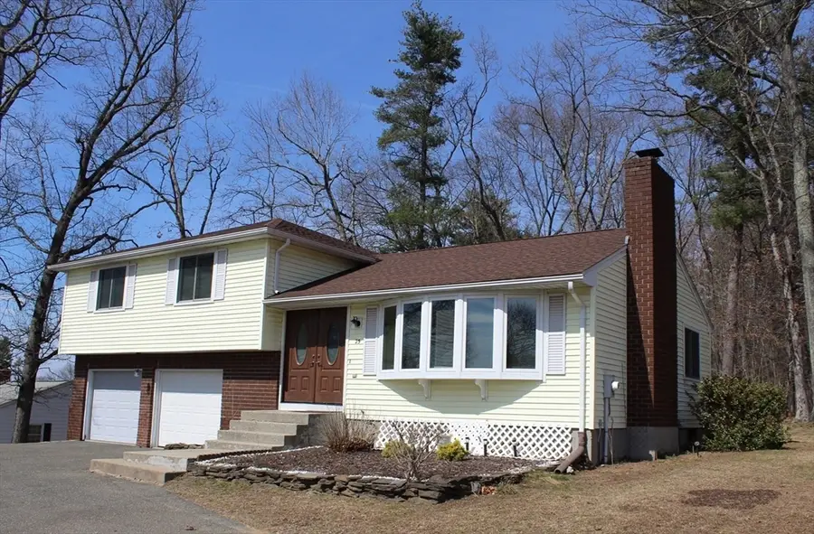 23 Karen Drive, Ludlow, MA 01056 - #2