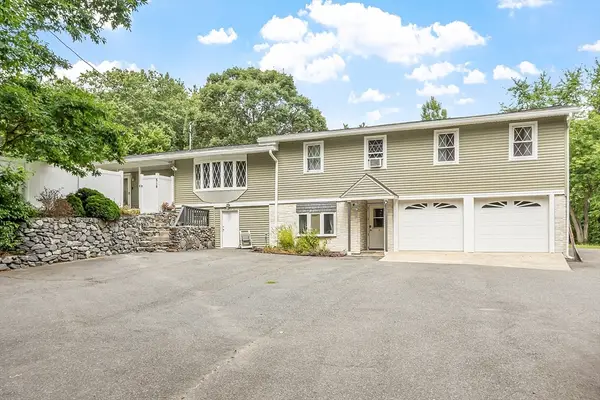 51 Old City Rd, Townsend, MA 01474