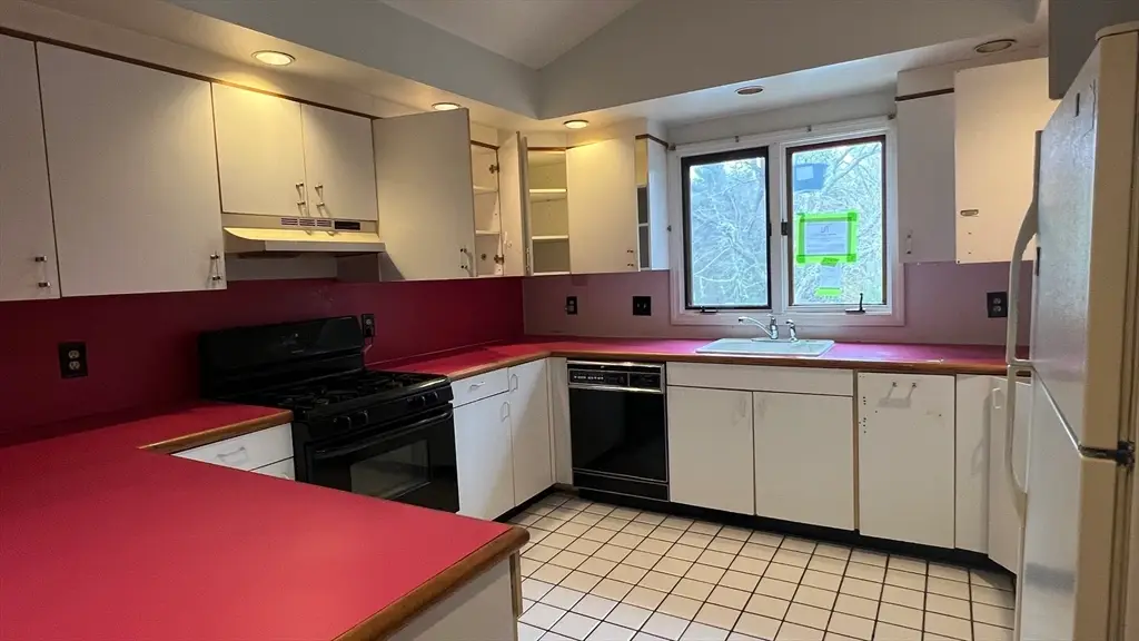 50 Head Of The Bay Rd, Bourne, MA 02532 - #1