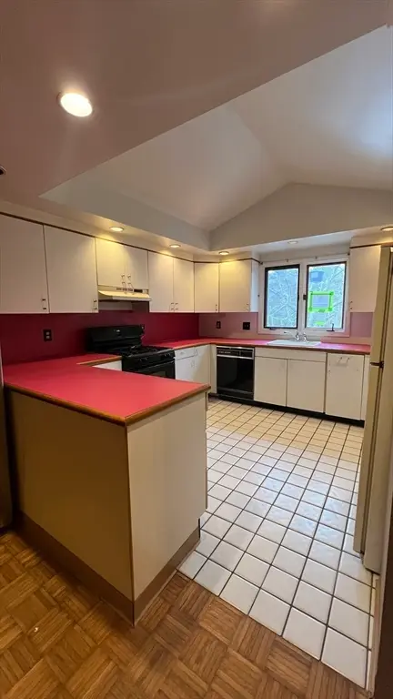 50 Head Of The Bay Rd, Bourne, MA 02532 - #2