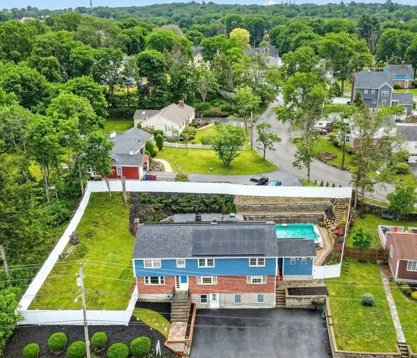 515 Upham St, Melrose, MA 02176