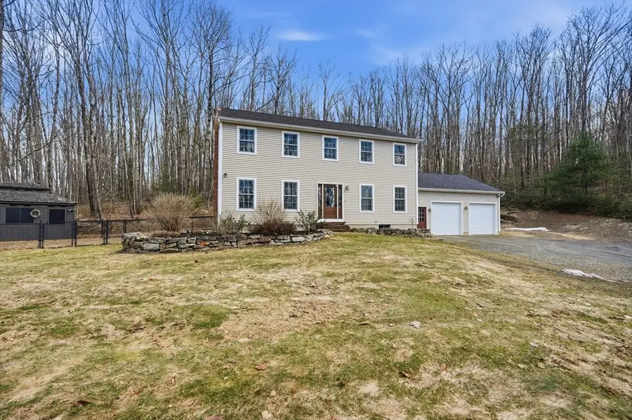 1048 Main Rd, Granville, MA 01034 - #3