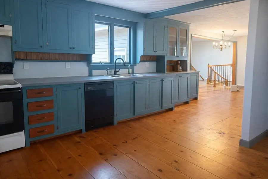 130 Faith Dr., East Brookfield, MA 01515 - #2