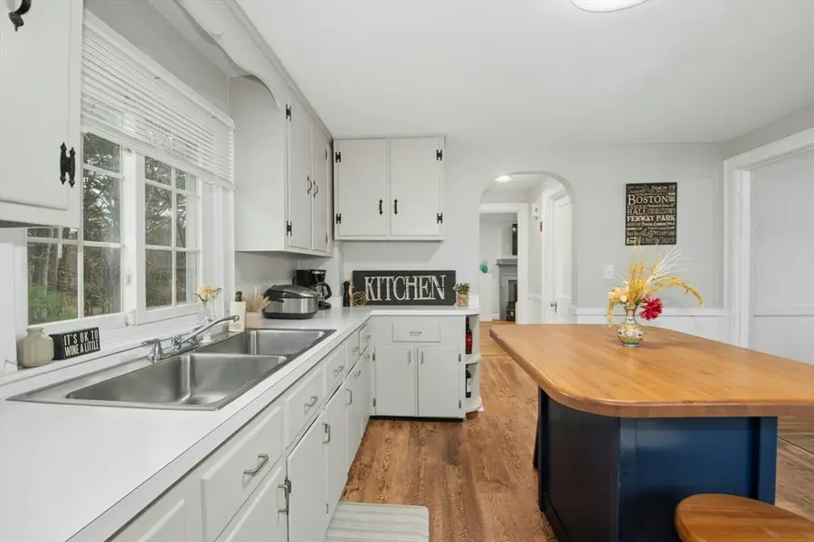 94 Spruce St, Framingham, MA 01701 - #3