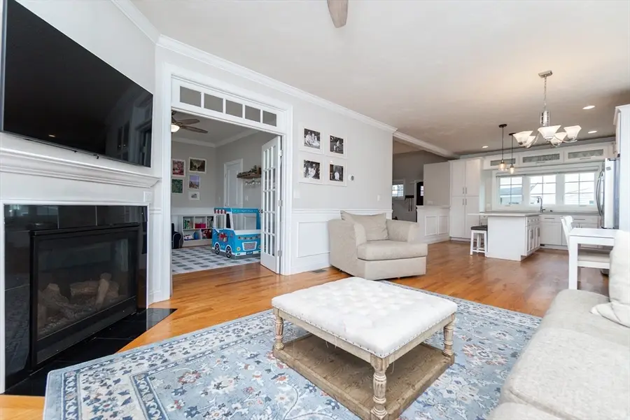135 Sumner St #1, Quincy, MA 02169 - #3