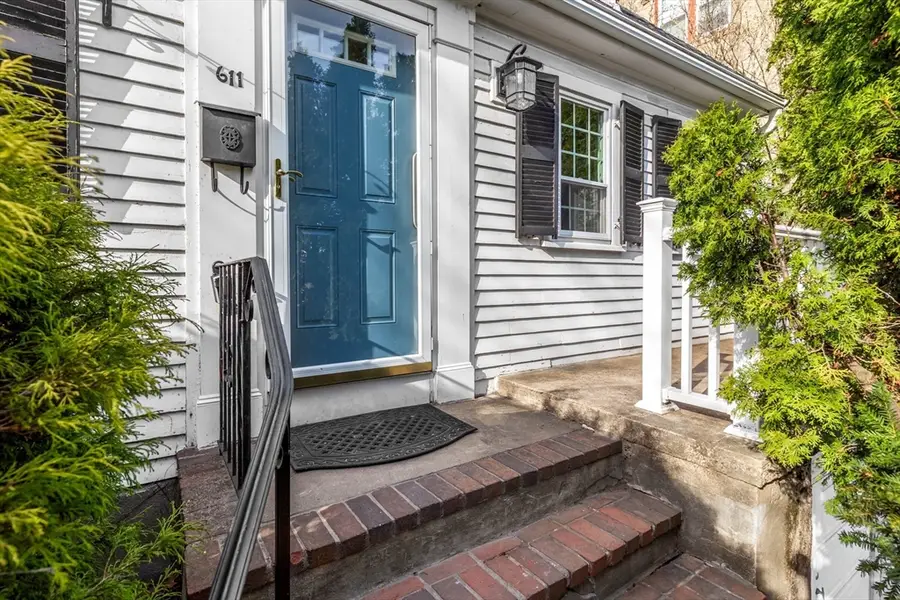 611 Franklin St, Melrose, MA 02176 - #2