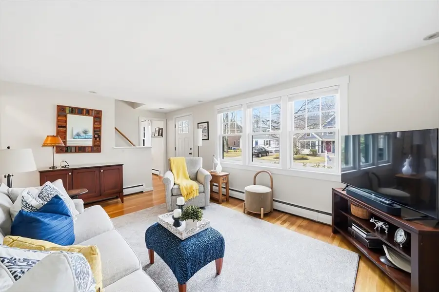 8 Freemont St, Lexington, MA 02421 - #3