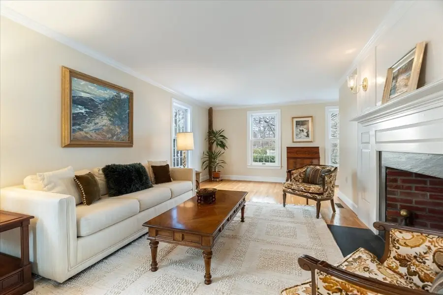 125 North St #1, Medfield, MA 02052 - #2