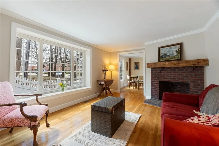 125 North St #1, Medfield, MA 02052 - #3