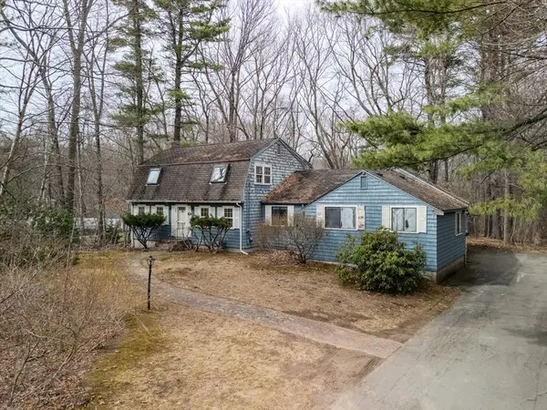 449 Summer St, North Andover, MA 01845