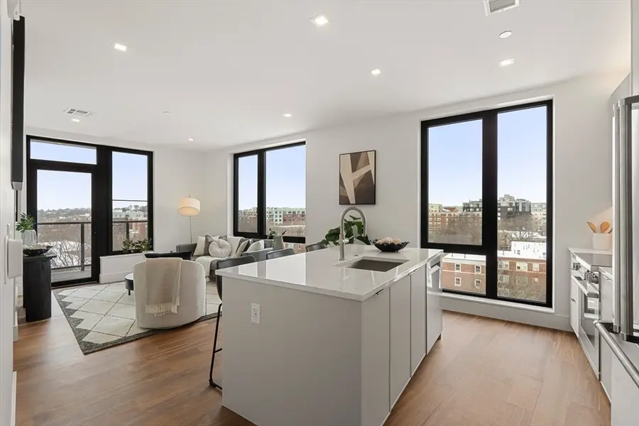 1515 Commonwealth Ave #702, Boston, MA 02135 - #3