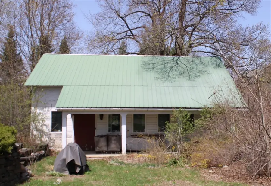 727 Brattleboro Rd, Bernardston, MA 01337 - #3