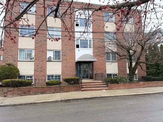 15 Staples Ave #27, Everett, MA 02149 - #1