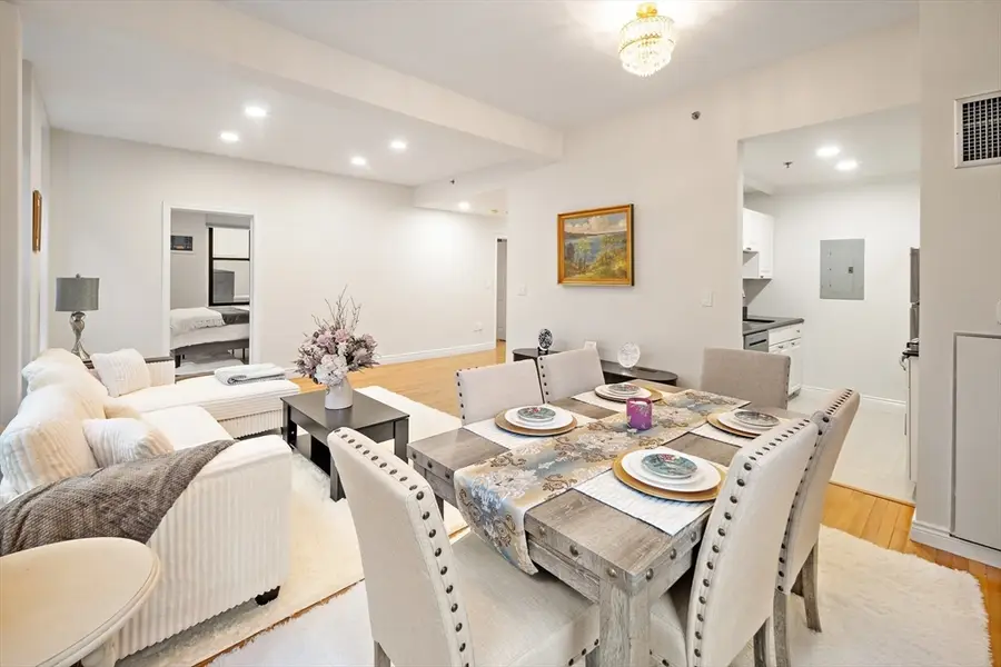 4 Charlesgate E #201, Boston, MA 02215 - #3