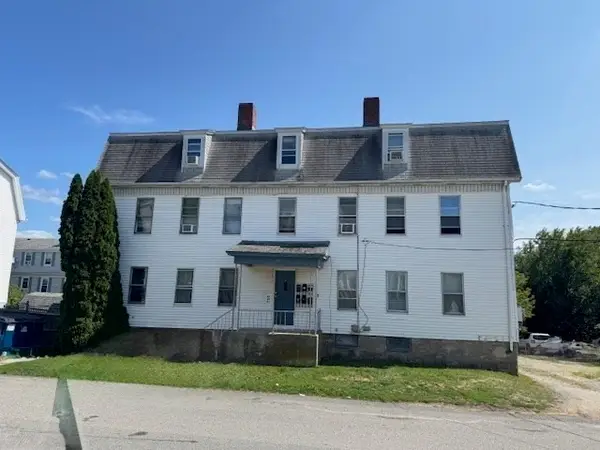 26 Clement St, Fall River, MA 02724