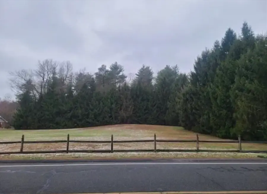 75 Lee St, East Longmeadow, MA 01028 - #2