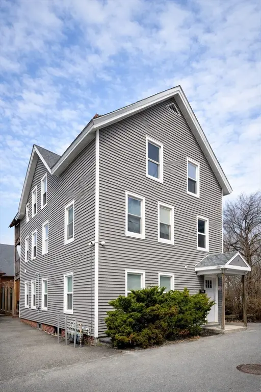 4 S Harlem St, Worcester, MA 01610 - #2