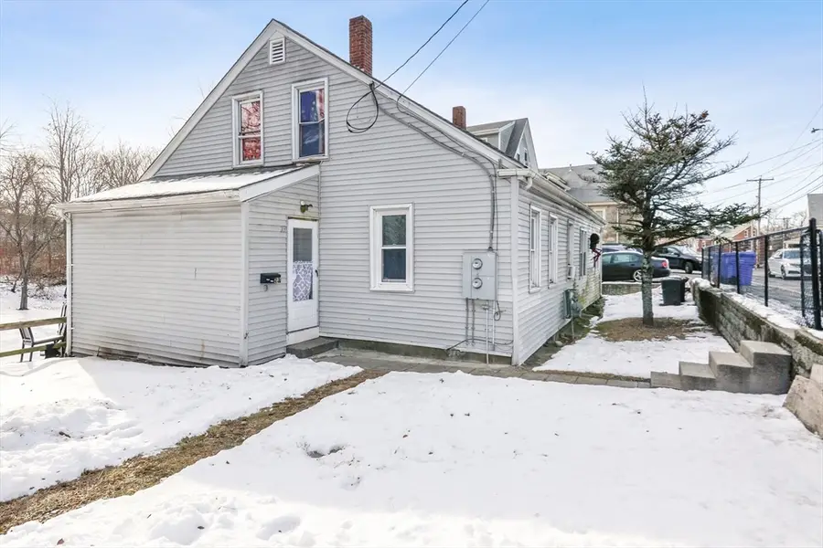 23 Plain St, Taunton, MA 02780 - #2