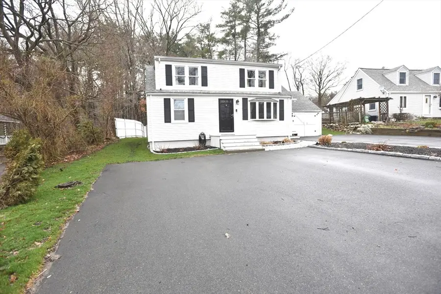 157 Salem St, Rockland, MA 02370 - #2