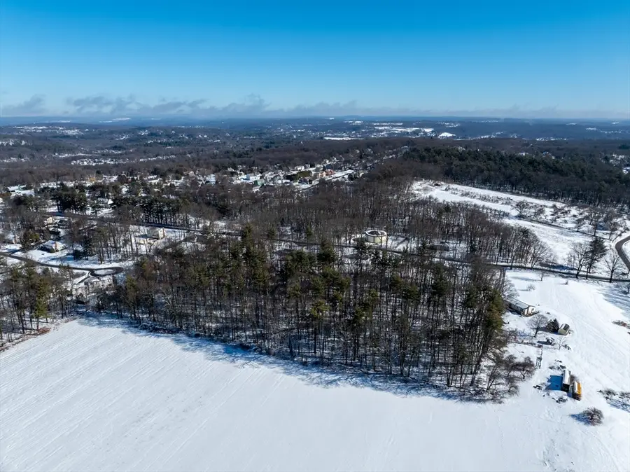 82 Dodge Hill Rd, Sutton, MA 01590 - #3