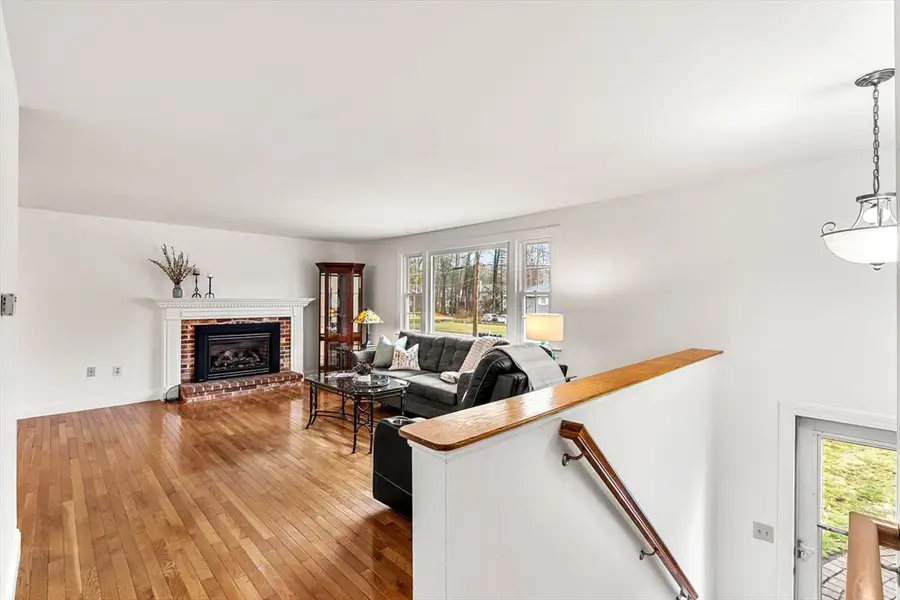 35 Langdale Dr, Hampton, NH 03842 - #3