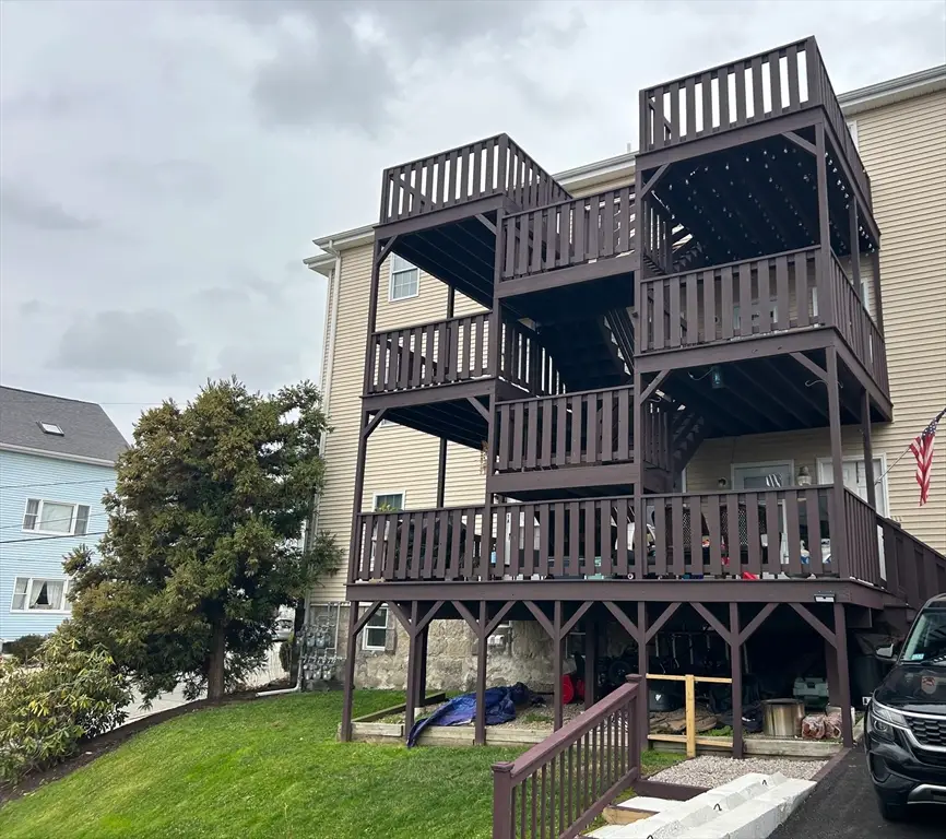 131 Stewart #1B, Fall River, MA 02720 - #3