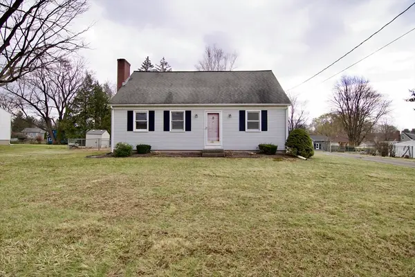 21 Carmel Ln, Agawam, MA 01030