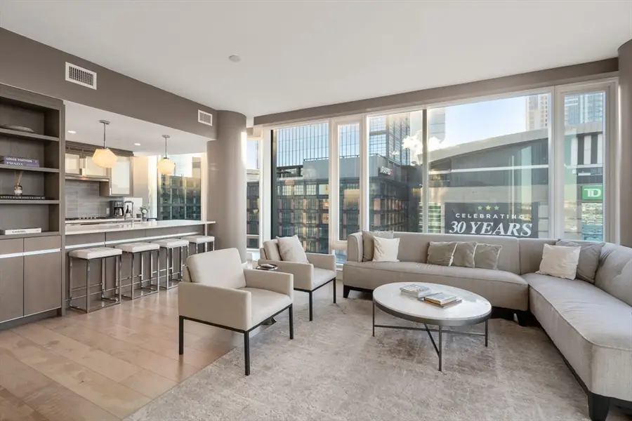 100 Lovejoy Wharf #11D, Boston, MA 02114 - #2