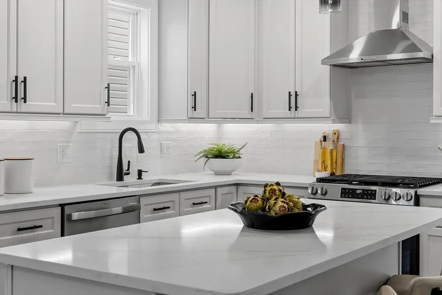 73 Romsey St #1, Boston, MA 02125 - #2