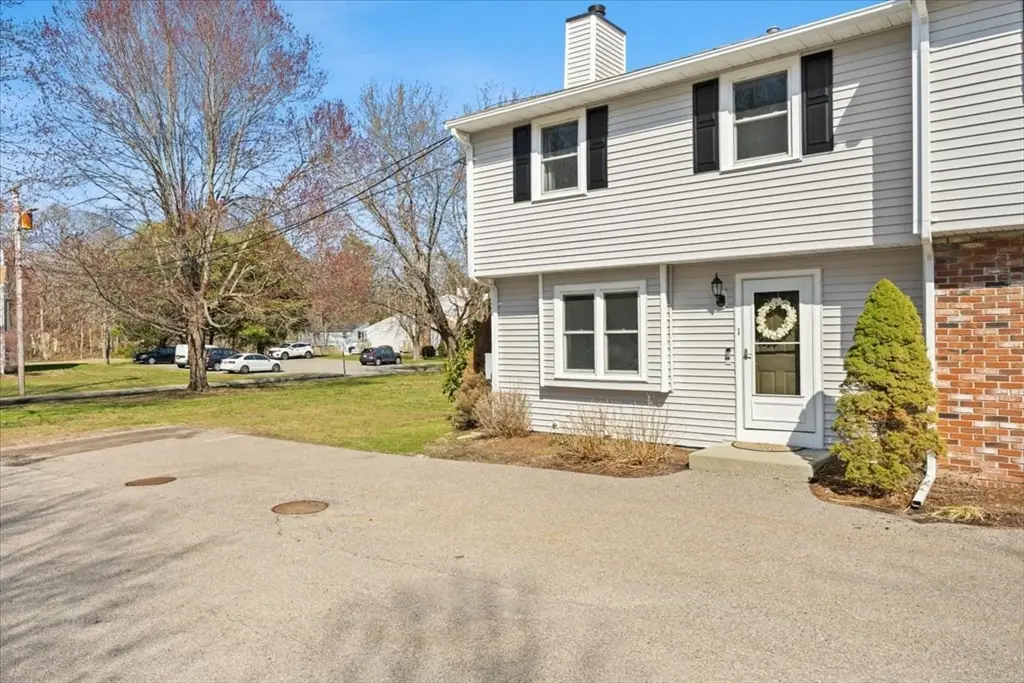 6 Robin Circle #1, Norton, MA 02766 - #1