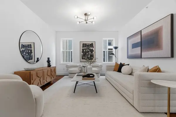 73 Romsey St #2, Boston, MA 02125