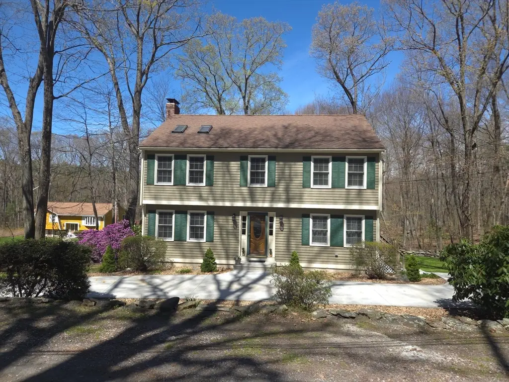 32 Sibley Rd, Sutton, MA 01590 - #1